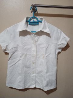 (Category: ) located in . Submitted by YSL80022 (Listing ID 1443598297, Image 1). Description: .