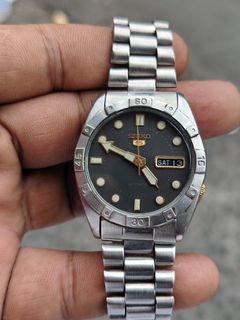 (Category: ) located in . Submitted by mitchellestrada20202020 (Listing ID 1443597227, Image 1). Description: .