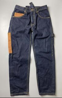 (Category: ) located in . Submitted by solothriftfinds (Listing ID 1443545763, Image 1). Description: .