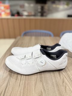 (Category: ) located in . Submitted by adrianmonsalve (Listing ID 1443614555, Image 1). Description: .