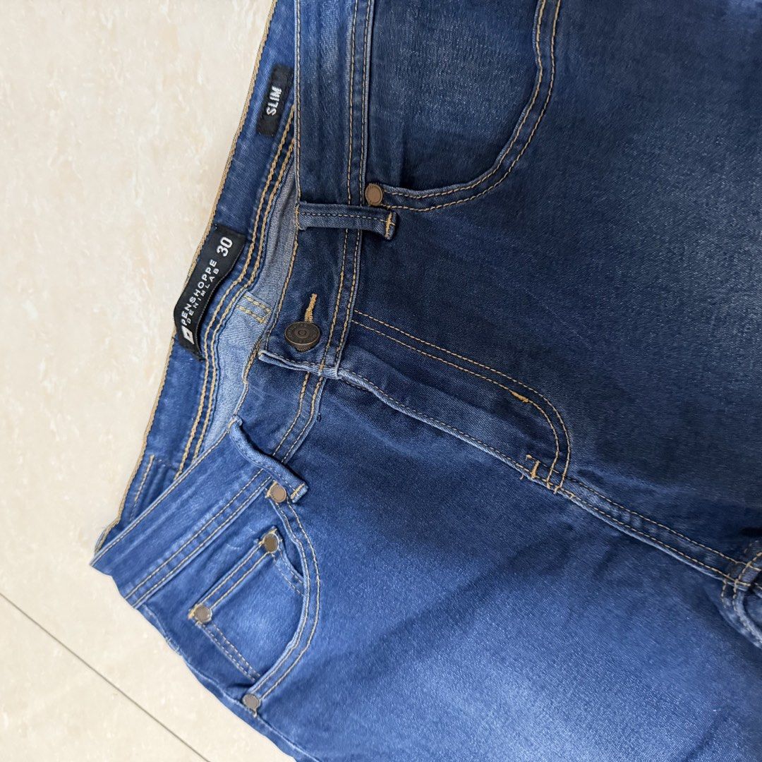 Size 30 Penshoppe Denim Lab Slim (Category: Jeans) located in Cauayan City . Submitted by declutterphi1 (Listing ID 1443563842, Image 2). Description: 🌷 used once only; no issues 🌷 RFS: decluttering 🌷 MOP: GCash/Paymaya/BPI 🌷 MOD: J&T 📌 Settle your payment first. 📌 Shipping fee will be shouldered by the buyer. (70 if luzon, 95 if visayas/mindanao) 📌 Strictly no return, no exchange.