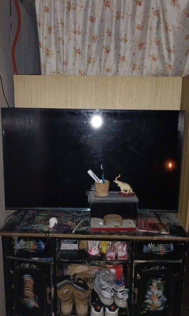 Smart Tv (Category: Entertainment Systems & Smart Home Devices) located in Manila. Submitted by jemmeah (Listing ID 1443530034, Image 3). Description: FOR SALE: 55-Inch Smart TV (Lightly Used) I'm selling my 55-inch Smart TV, which was purchased only 3 months ago and is still in excellent condition. It has been lightly used, well-maintained, and functions perfectly with no issues. ✅ 55-inch display ✅ Smart TV features ✅ Excellent picture and soun