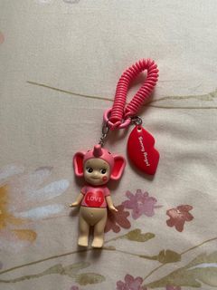 (Category: ) located in . Submitted by sushiipreloved (Listing ID 1443520402, Image 1). Description: .
