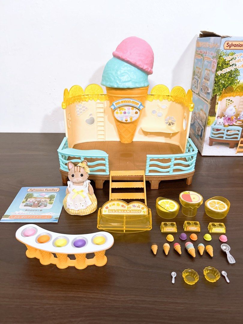 Sylvanian Families Ice Cream Shop (Category: Kids Toys) located in Navotas City. Submitted by jannajay127 (Listing ID 1443672992, Image 2). Description: .