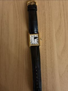 (Category: ) located in . Submitted by ninetees.thrift (Listing ID 1443618364, Image 1). Description: .