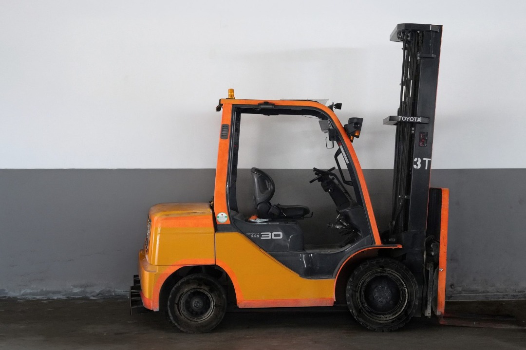 (Category: ) located in . Submitted by industrial_express (Listing ID 1443535715, Image 1). Description: .