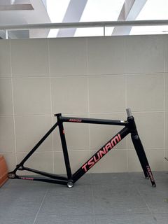 (Category: ) located in . Submitted by chillguybikes (Listing ID 1443564903, Image 1). Description: .