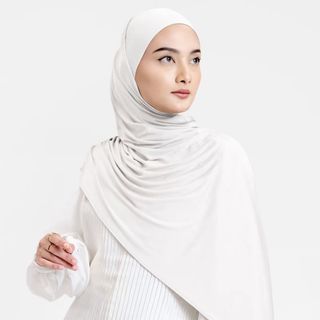 (Kategori: ) berada di . Dikirim oleh declutterby_sya (ID iklan 1443698992, Gambar 1). Deskripsi: .