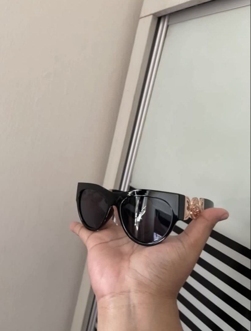 Versace (Category: Sunglasses & Eyewear) located in Kuala Lumpur. Submitted by 99culture (Listing ID 1443545315, Image 3). Description: Used once, Like new Selling without sunglasses case Serious buyer only please: 0165429617 Slightly Nego. .