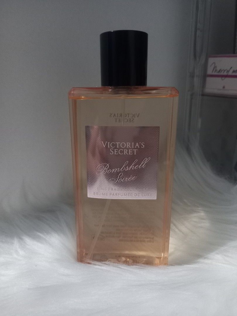 Victoria's Secret Bombshell Seduction Body Mist (Category: Fragrance & Deodorants) located in Imus. Submitted by faststone.feb729 (Listing ID 1443648965, Image 1). Description: - Victoria's Secret Bombshell Seduction Body Mist - Captivating and pleasant scent - Comes in an elegant glass bottle - Ideal for everyday use and special occasions - Selling due to having too many body mists - Plenty of product remaining.