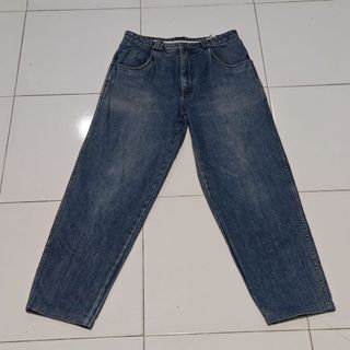 (Category: ) located in . Submitted by vintagelocker (Listing ID 1443544291, Image 1). Description: .