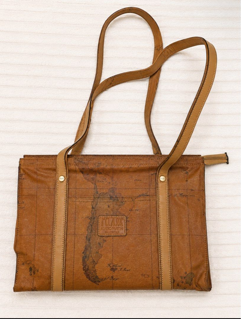 Vintage bags for sale (Category: Luxury Bags & Wallets) located in Cainta. Submitted by mochellacruz01 (Listing ID 1443576751, Image 3). Description: Preloved VINTAGE Bags for Sale My mom is decluttering her collection of unused bags. Most of these are vintage pieces and all are 100% original. ✨COACH,MCM,JAPAN SURP, ITALY BRAND,CLN The only unused item is the CLN Sling Bag. 📩 For prices, kindly send me a DM or comment below. Thank you! 💕.