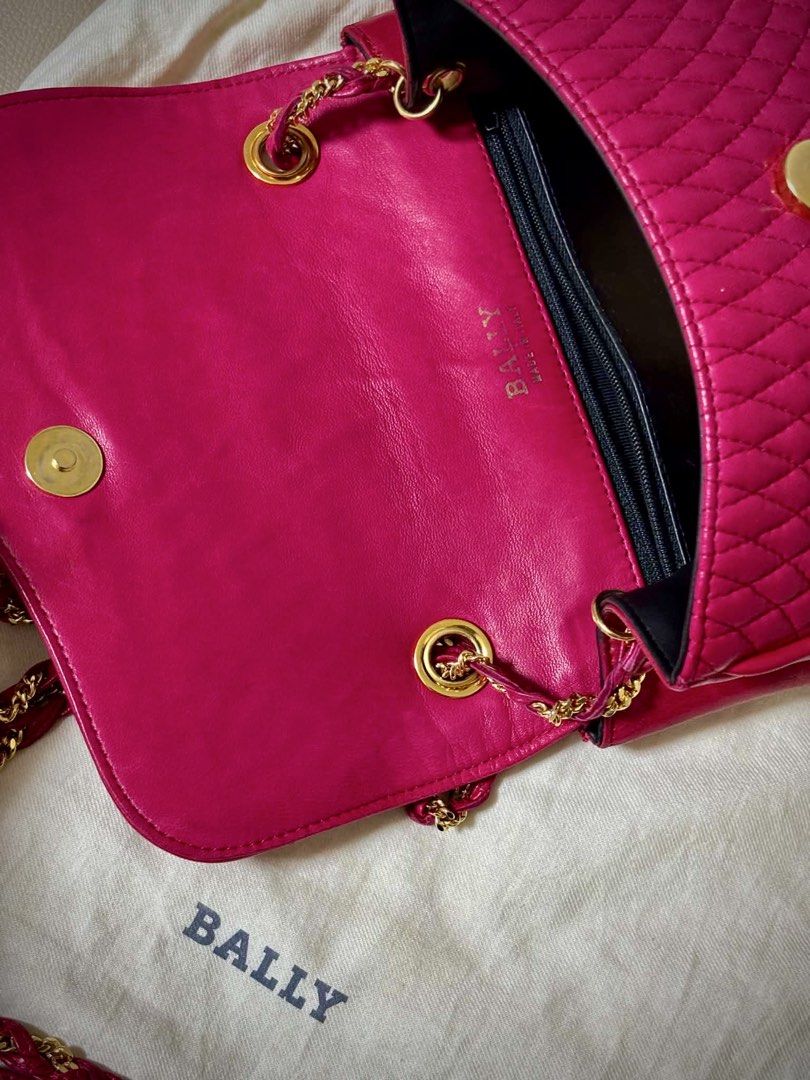 Authentic Bally Quilted Lambskin Chain Bag – Iconic 90s Elegance (Category: Luxury Bags & Wallets) located in Mandaluyong City. Submitted by mikodizko (Listing ID 1443642821, Image 2). Description: Model: Vintage Bally Quilted Flap Shoulder Bag Materials: Buttery-soft genuine lambskin leather, gold-tone hardware Price: ₱16,000 (Negotiable for serious buyers.) RFS: Wife is consolidating collection. Description: Own a piece of fashion history. This