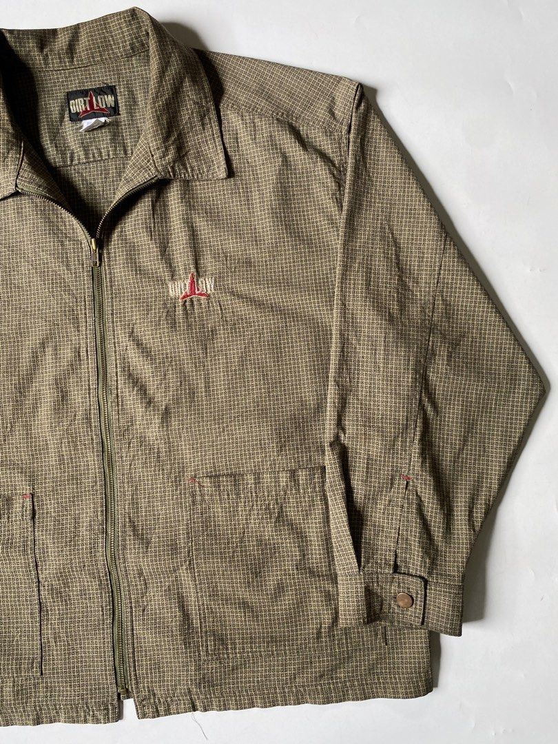 Vintage Dirt Low Harrington Style Work Jacket (Category: Coats, Jackets and Outerwear) located in Baguio. Submitted by the_gunstore (Listing ID 1443541246, Image 2). Description: Size tagged: L Issue: Minimal Stains Width:28 Length:28 Shoulder:25.5 Sleeve:23.