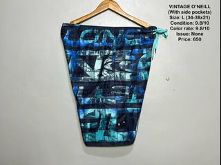 (Category: ) located in . Submitted by moonfindsthrifteditems (Listing ID 1443610166, Image 1). Description: .