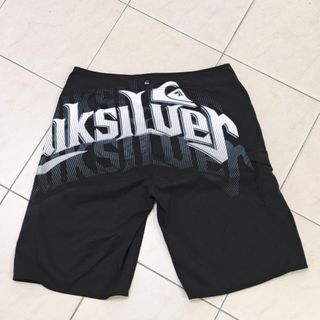 (Category: ) located in . Submitted by vintagelocker (Listing ID 1443546711, Image 1). Description: .