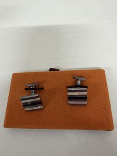 (Category: ) located in . Submitted by godcreations (Listing ID 1443664499, Image 1). Description: .