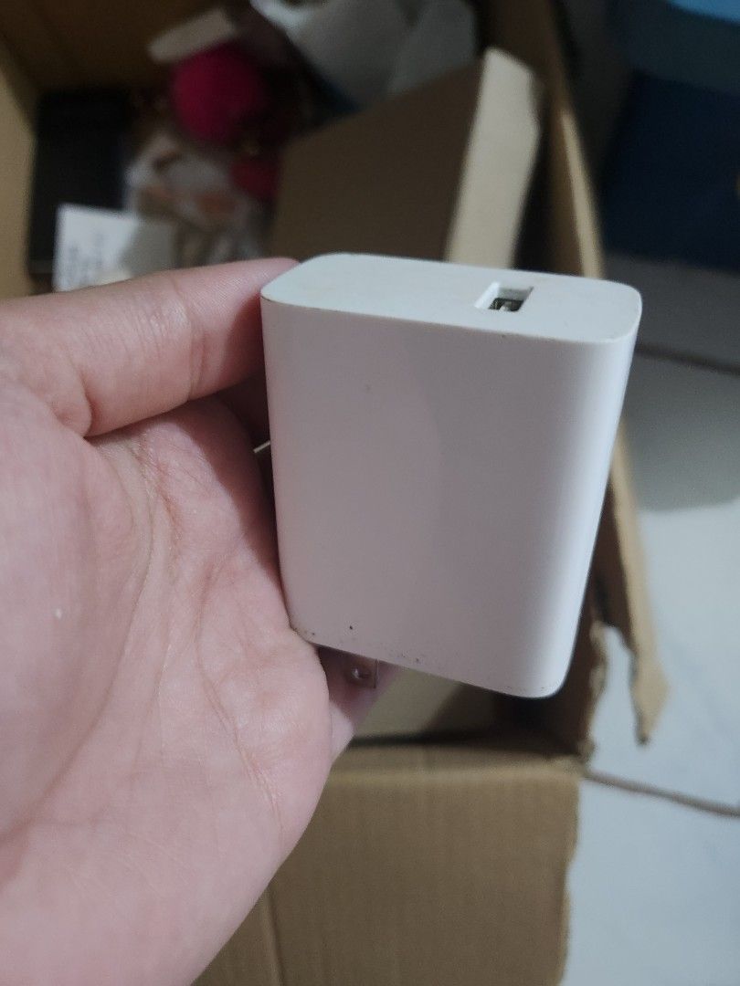 Vivo Adaptor Fast Charger (Category: Chargers & Cables) located in Paranaque City. Submitted by giamarief (Listing ID 1443524291, Image 1). Description: used for a few times, di na rin ginagamit kasi naka c to c na. super fast charging hehe. .