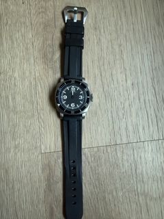 (Category: ) located in . Submitted by vincentooi94 (Listing ID 1443525259, Image 1). Description: .