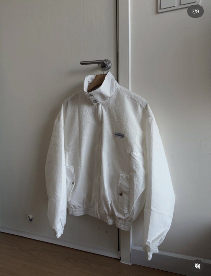 Whose Studio Airframe Jacket (Category: Coats, Jackets and Outerwear) located in Singapore. Submitted by crushedredpepper (Listing ID 1443501772, Image 1). Description: Product description * Product Name: AIRFRAME JACKET - Whose Studio Standing Neck Wrinkled Umbrella Jacket * Material: High-quality 3-Layer Nylon Crinkle * Form: Boxy Fit AIRFRAME JACKET is developed from the inspiration of modern technical outerwear designs, focusing on minimalism