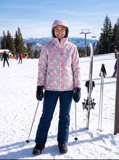 (Category: ) located in . Submitted by prelovedwinterwear (Listing ID 1443632123, Image 1). Description: .