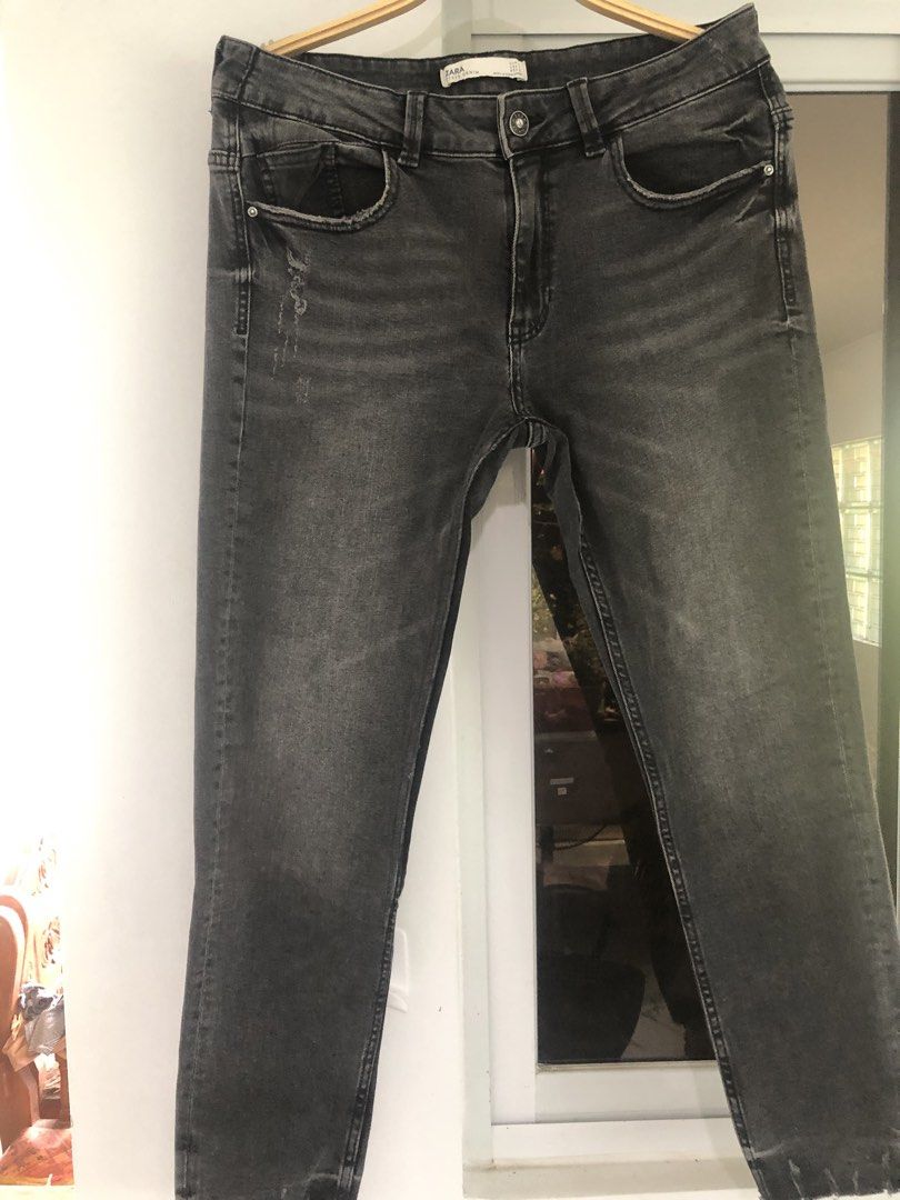 Zara 1975 Denim Grey Wash Jeans (Category: Jeans) located in Manila. Submitted by rshay (Listing ID 1443530583, Image 1). Description: - Zara Grey Wash 1975 Denim Jeans - Distressed look with rips - Frayed hem - Button and zip closure - Two front pockets, two back pockets.