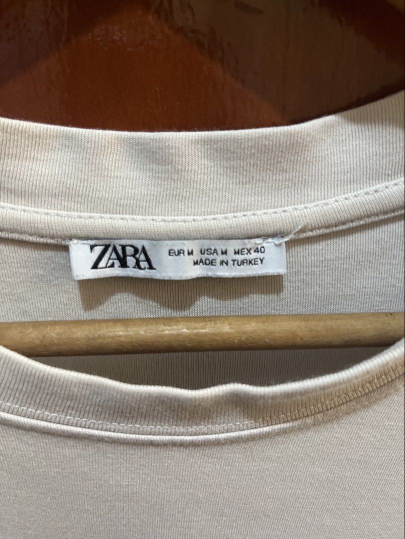 Zara Cotton Crewneck Essential Tee (Category: Tshirts & Polo Shirts ) located in Manila. Submitted by refinedthreads (Listing ID 1443526347, Image 2). Description: No Issues Buyer Handles SF DM if You Want Detailed Pics.