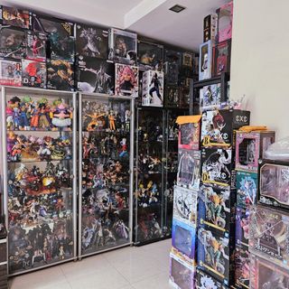 (Category: ) located in . Submitted by Figur1ne (Listing ID 1354905346, Image 1). Description: .
