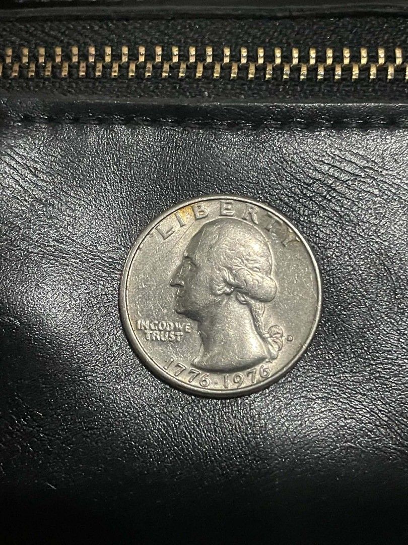 1776-1976 bicentennial quarter d mint mark (Category: Everything Else Others) located in Ormoc. Submitted by primecointraders (Listing ID 1443742205, Image 2). Description: 1776-1976 bicentennial quarter d mint mark This 1776-1976 bicentennial quarter D with a mint mark is a great addition to any coin collection. Made in the United States and certified by the U.S. Mint, this coin is a true gem. Its unique design and historical significance make i