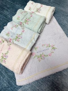 （分類：）位於 。 由 cheishui 提交（商品編號 1443887693，圖片 1）。簡介： 。