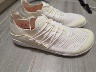 （分類：）位於 。 由 oc_063 提交（商品編號 1443803024，圖片 1）。簡介： 。