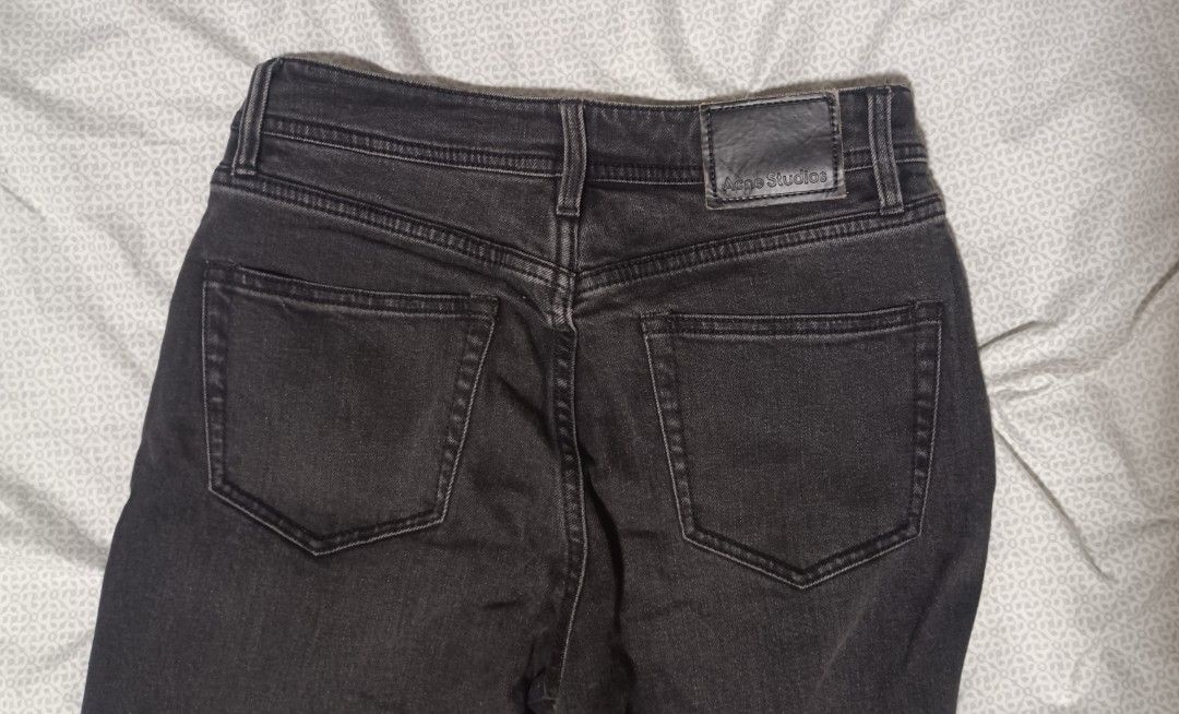 Acne Studios black jeans (Category: Jeans) located in Quezon City. Submitted by reareebelise (Listing ID 1443727908, Image 2). Description: 26 waistline.