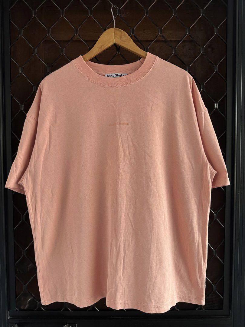 ACNE STUDIOS Center Logo tee (Category: Tshirts & Polo Shirts ) located in Pasig City. Submitted by worn2wice (Listing ID 1443729043, Image 1). Description: ACNE STUDIOS Center Logo tee Size Large Measurements: W 23.5 L 27.5 S 9 Excellent condition.