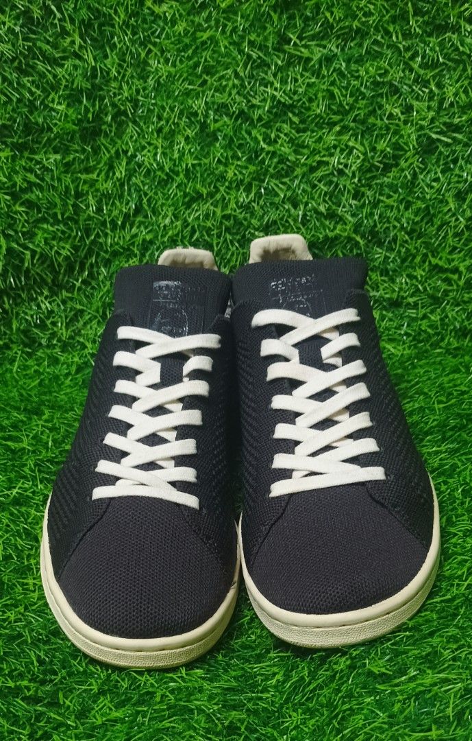 Adidas originals Stand smith (Category: Sneakers) located in Pasig City. Submitted by secretpeak103189 (Listing ID 1443833906, Image 2). Description: Adidas originals Stand smith US 11 EU 45.5.
