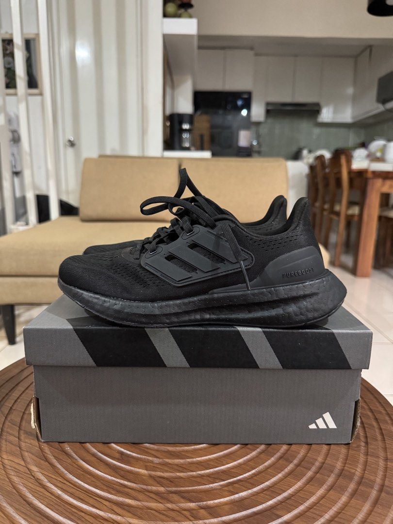 Adidas Pureboost 23 Wide (Category: Sneakers) located in Manila. Submitted by bilinanganikayopls (Listing ID 1443728947, Image 2). Description: Size 7 mens Almost new With Original box Cavite area Shipping/lalamove.