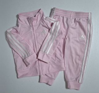 (Category: ) located in . Submitted by jjs_thrift_finds (Listing ID 1443821321, Image 1). Description: .
