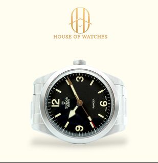 (Category: ) located in . Submitted by houseofwatches.sg (Listing ID 1443817938, Image 1). Description: .