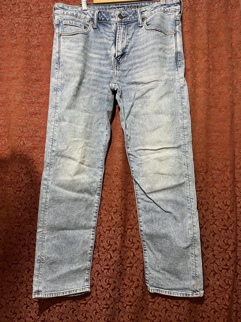 American Eagle Light Wash Straight Leg Jeans (Category: Jeans) located in Manila. Submitted by maldimathilda (Listing ID 1443887674, Image 3). Description: American Eagle light wash straight leg jeans. Classic, comfortable fit for everyday casual wear. Button and zip closure..