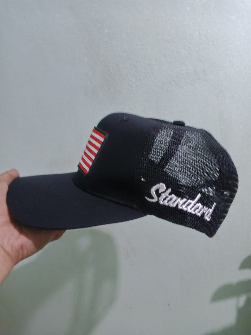 American flag trucker net cap (Category: Caps & Hats) located in Caloocan City. Submitted by shsgoods (Listing ID 1443710657, Image 2). Description: location: Karuhatan Valenzuela City.