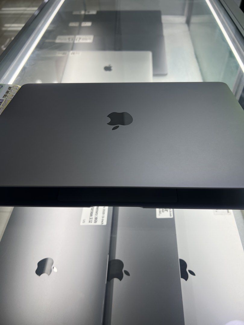 Apple MacBook Air 2019 13-inch (Category: Laptops & Notebooks) located in Manila. Submitted by vaniextura (Listing ID 1443722485, Image 2). Description: - MacBook Air 2019 13” i5 - memory 16gb -storage 512gb - 13-inch display - Ideal for everyday tasks and portability - Sleek and modern design - Equipped with USB-C ports - Ready for a new owner.