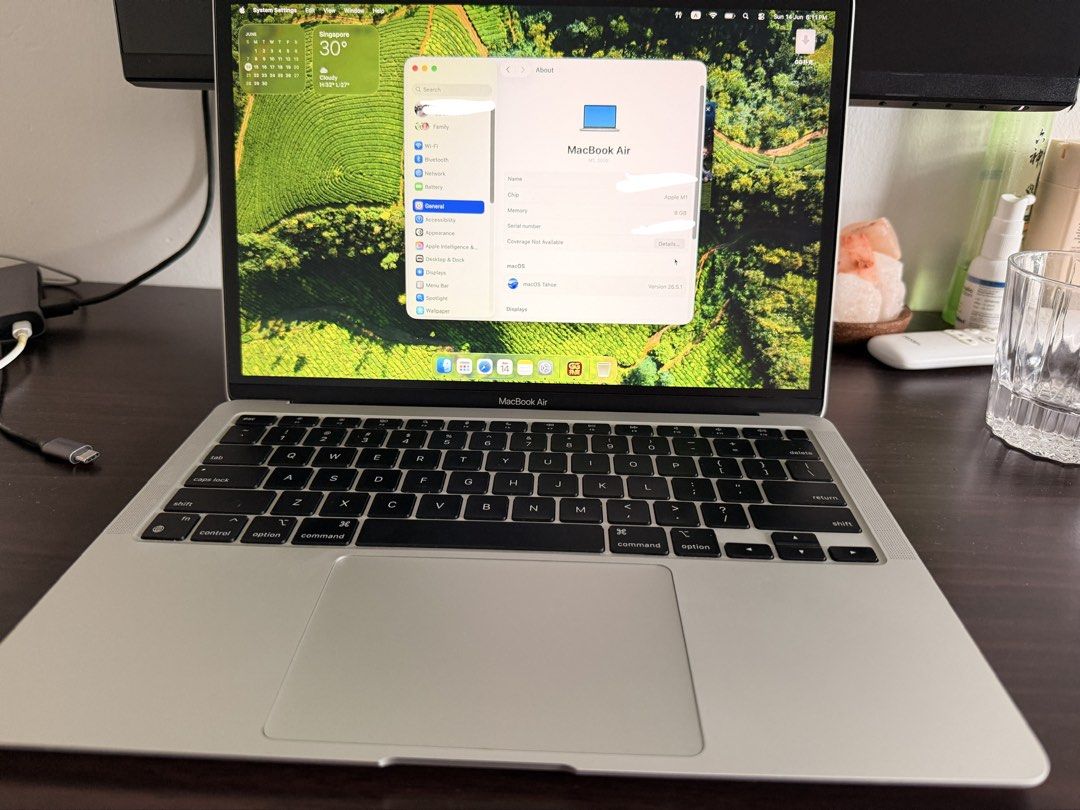 Apple Macbook Air M1483818102294456321