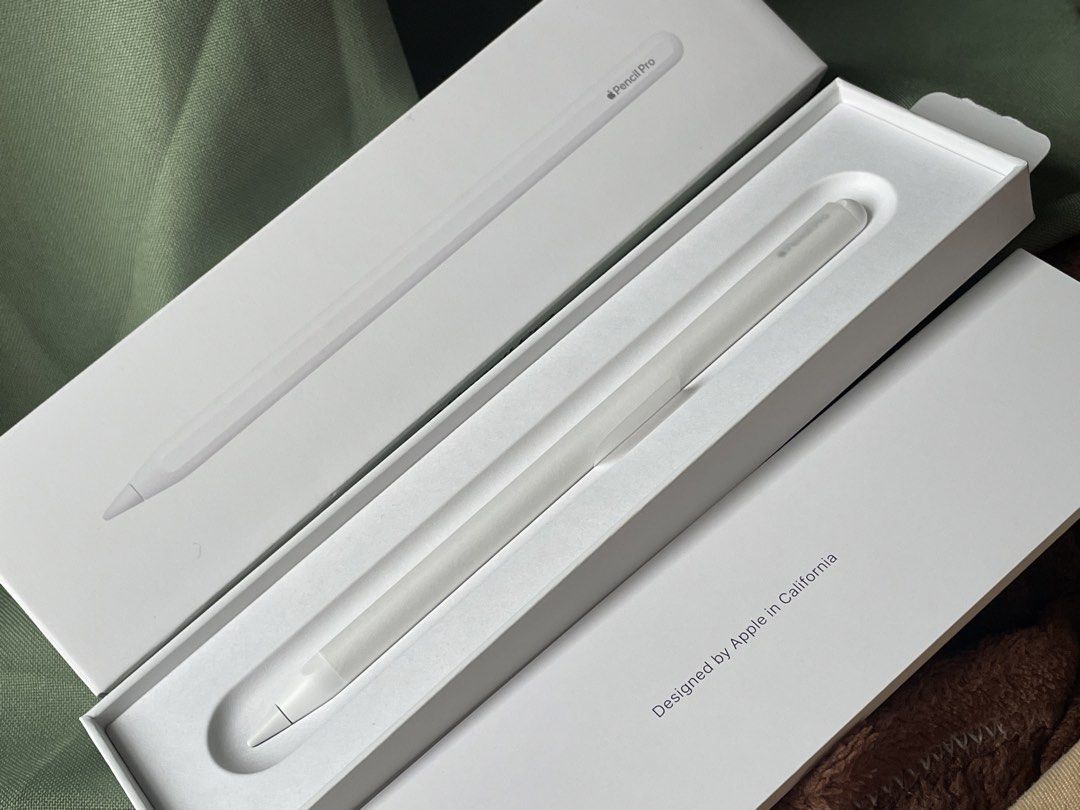 Apple Pencil Pro (Category: Other Mobile & Gadget Accessories) located in Baguio. Submitted by ken.caoili (Listing ID 1443738426, Image 2). Description: Brand new Pm for more info Negotiable RFS: not compatible with my ipad.