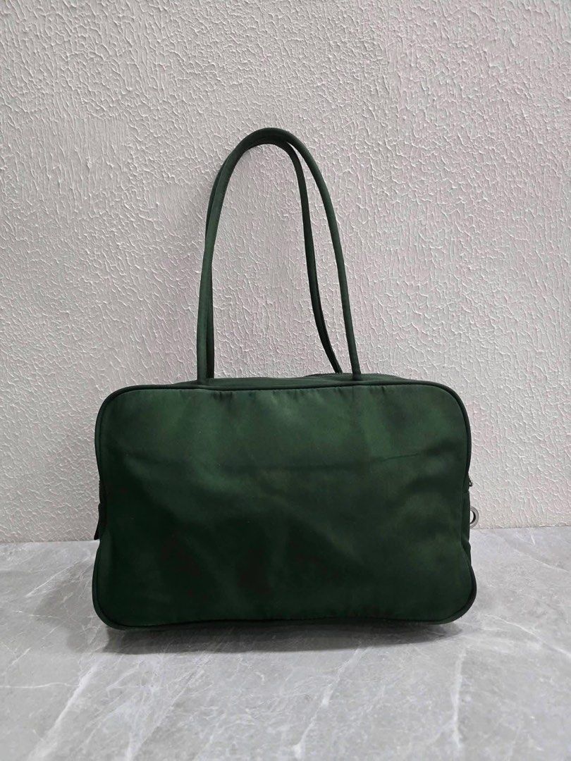 authentic Prada Tesutto Nylon Shoulder Bag (Category: Luxury Bags & Wallets) located in Quezon City. Submitted by jhaediah (Listing ID 1389718532, Image 2). Description: - Authentic💯 - Pradah Tesutto Nylon Shoulder Bag - Small size💕6.14.