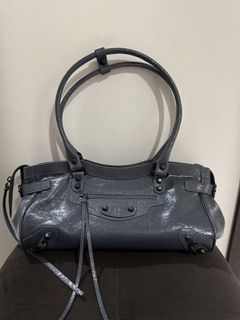 (Kategori: ) berada di . Dikirim oleh vansdecluttering (ID iklan 1443798702, Gambar 1). Deskripsi: .