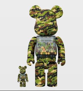 (Category: ) located in . Submitted by thehypeweartoys.co (Listing ID 1443866141, Image 1). Description: .