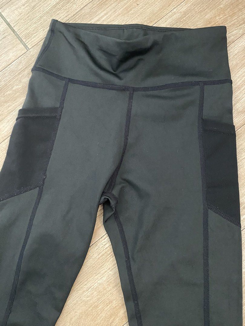Black High Waisted Leggings with Pockets (Category: Other Bottoms) located in Cainta. Submitted by louellandrea (Listing ID 1443743163, Image 3). Description: - High-waisted black leggings - Pockets on both sides with mesh detail - Stretchy and comfortable material - Perfect for workouts or casual wear - XXS - S.