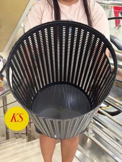 (Category: ) located in . Submitted by koumi.onlinestore (Listing ID 1443902399, Image 1). Description: .