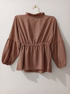 (Kategori: ) berada di . Dikirim oleh faya.attire (ID iklan 1443804424, Gambar 1). Deskripsi: .