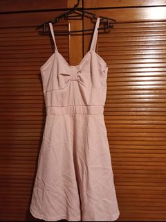 (Category: ) located in . Submitted by natcarat (Listing ID 1443844470, Image 1). Description: .