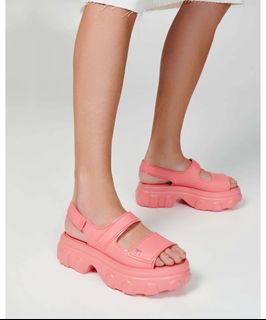 (Category: ) located in . Submitted by chicfitcebu (Listing ID 1443875924, Image 1). Description: .